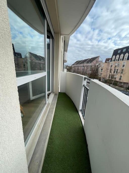 Le Clairvaux - Proche Centre Avec 1 Place En Parking Souterrain Dijon Kültér fotó